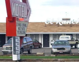 El Rancho Motel, 380 Addison Ave W